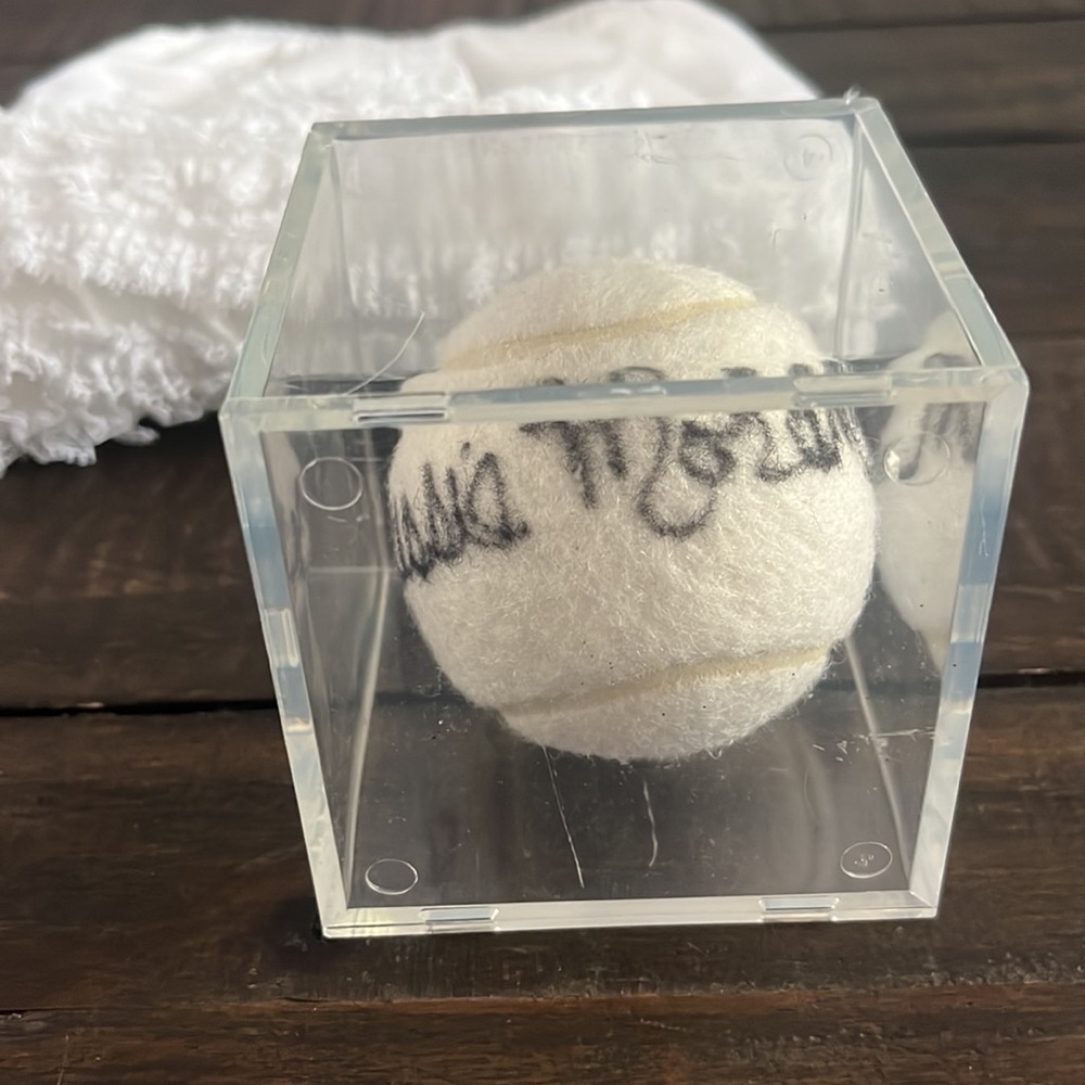 Vintage Rare Gussie Moran Signed Knickers and Tennis Ball -Rare Find-- - Picture 12 of 16